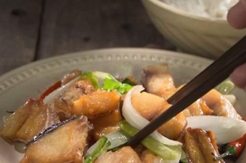 Bắt 'trend' hot với món khô cá dứa