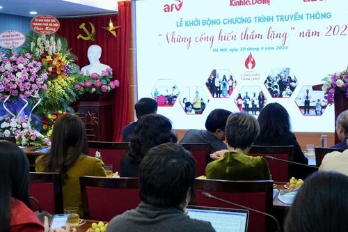 'Những cống hiến thầm lặng' năm 2024: Mở thêm sân thi không chuyên, khuyến khích người trẻ tuổi
