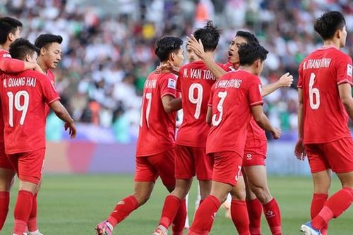 ĐT Việt Nam tạo sức hút cực lớn ở Indonesia, giá vé sân Bung Karno và Mỹ Đình chênh lệch