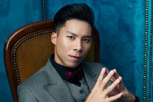 NSƯT Quốc Nghiệp: 'Tôi muốn chia sẻ hành trình quốc tế của mình'
