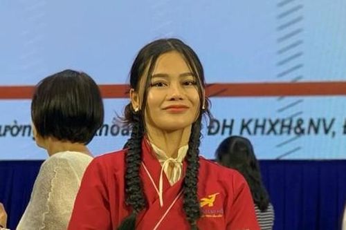 Nữ sinh 'mê' học ngoại ngữ của trường ĐH Lạc Hồng chinh phục giải Nhất cuộc thi Hùng biện tiếng Nhật