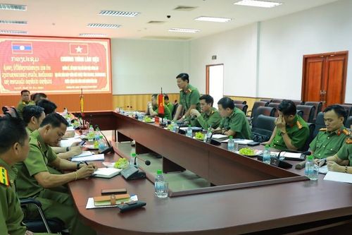 Nâng cao hiệu quả sử dụng 35 trụ sở Công an tại các bản giáp biên