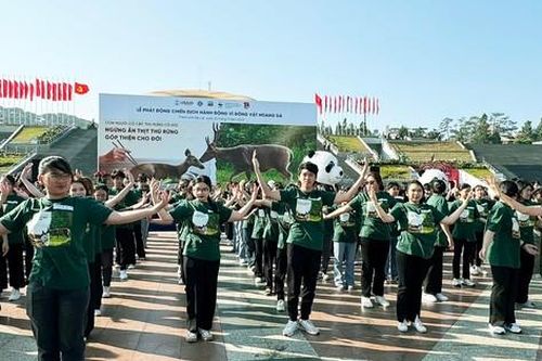 Giới trẻ Đà Lạt hào hứng với chiến dịch truyền thông ngừng ăn thịt thú rừng