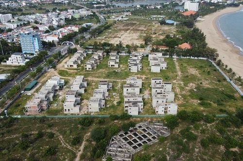 Ninh Thuận xem xét dừng hoạt động hai dự án khu nghỉ dưỡng cao cấp