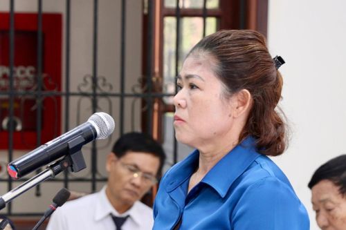 Xét xử nữ giám đốc và 31 đồng phạm tội trốn thuế trong vụ án xăng lậu