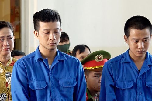 Chém chết kẻ trộm xe máy, 3 mẹ con lĩnh án