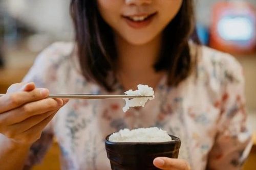 Nhiều người thích ăn cơm nhão nhưng không hay biết nguy cơ ung thư