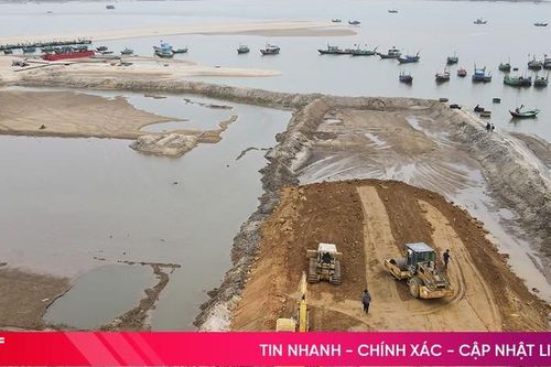 Cận cảnh thi công cảng cá Cửa Nhượng