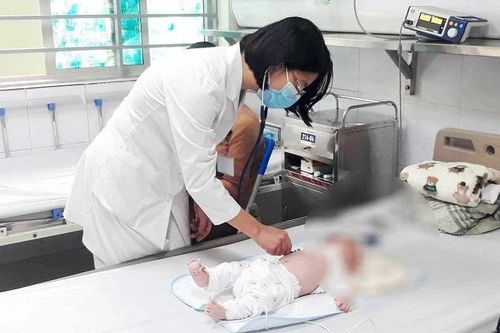 Tiêm vaccine đầy đủ, đúng lịch - biện pháp tốt nhất để phòng tránh bệnh ho gà