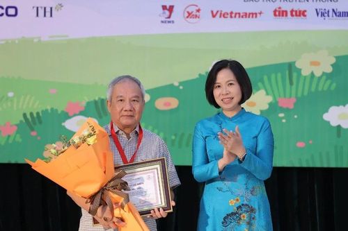 Ai sẽ trở thành Hiệp sỹ Dế mèn trong mùa giải lần thứ năm năm 2024?