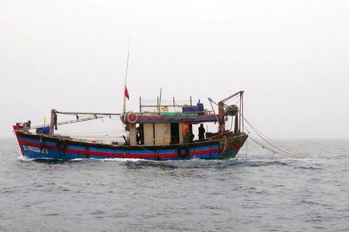 Biên phòng Hà Tĩnh nỗ lực ngăn chặn tình trạng khai thác hải sản trái phép