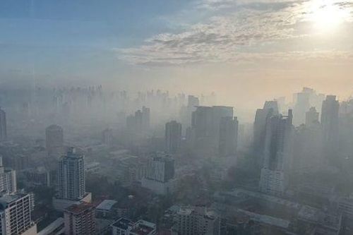 Panama: Khói độc dày đặc từ vụ cháy bãi rác Cerro Patacón