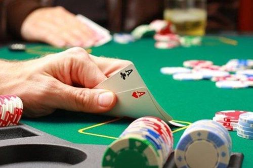 Bộ Công an thông tin hướng dẫn về chơi bài Poker để không vi phạm pháp luật