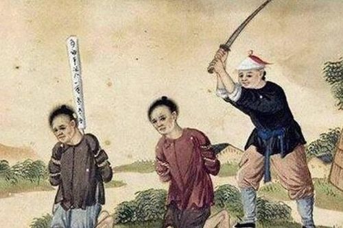 Tại sao tử tù ngày xưa lại bị hành quyết vào 12h trưa và vào mùa thu!