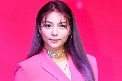 Giọng ca solo đình đám Kpop yêu bạn trai ngoài ngành, đã lên kế hoạch kết hôn