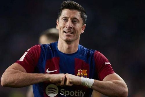 Robert Lewandowski: Rượu quý càng ủ lâu càng ngon