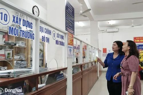 Ban hành chỉ thị về xây dựng và thực hiện mô hình 'Chính quyền thân thiện' xã, phường, thị trấn