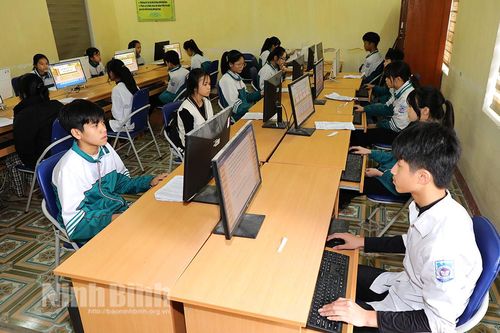 Trên 1.600 học sinh cấp THCS tham gia cuộc thi 'Hoa Trạng nguyên' huyện Gia Viễn năm 2024