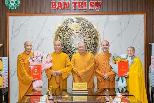 Thanh Hóa: Trao quyết định bổ nhiệm trụ trì chùa Phương Giai và Thượng Cát