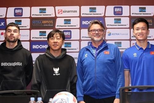 HLV Troussier: Trận đấu với Indonesia là một thử thách