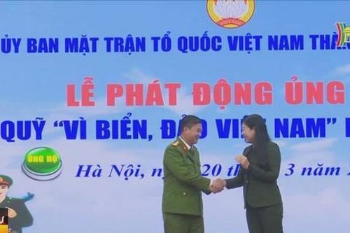 Hà Nội tích cực ủng hộ quỹ Vì biển, đảo Việt Nam