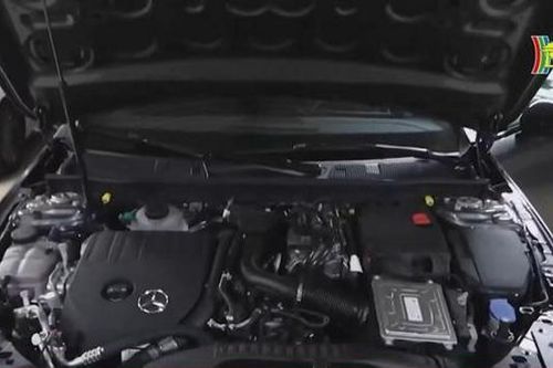 Mercedes-Benz Việt Nam gọi sửa chữa gần 500 xe lỗi bơm xăng