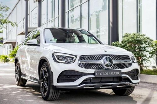 Mercedes Việt Nam triệu hồi gần 500 xe vì lỗi bơm xăng