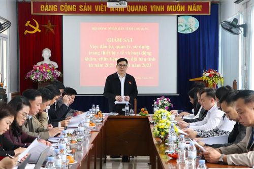 Giám sát việc đầu tư, quản lý, sử dụng trang thiết bị y tế và hoạt động khám, chữa bệnh của các cơ sở y tế Thành phố