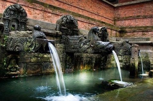 Khám phá hệ thống dẫn nước sạch 1.600 năm ở Nepal