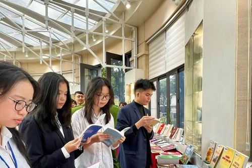 Tổ chức các câu lạc bộ đọc sách trực tuyến nhân Ngày Sách và Văn hóa đọc