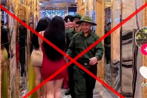 Làm rõ thông tin nhóm người mặc trang phục thanh niên xung phong nhảy múa trong quán karaoke