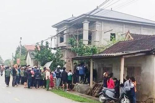 Đang ở trong nhà, hai bà cháu bất ngờ bị hàng xóm chém thương vong