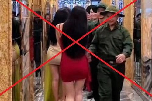 Công an Hà Nội vào cuộc vụ mặc quần áo thanh niên xung phong nhảy múa trong quán karaoke