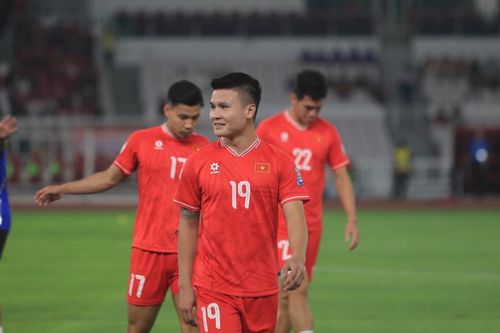 Vì sao Quang Hải không được thi đấu trước Indonesia?