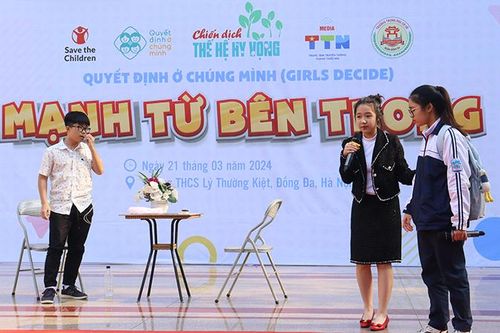'Mạnh từ bên trong': phát triển kỹ năng tự bảo vệ cho nữ sinh trung học