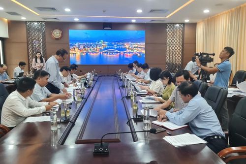 Giải quyết kịp thời những vấn đề bức xúc của nhân dân