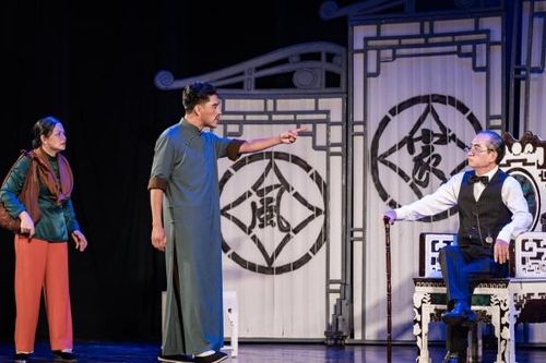 Sân khấu Việt Nam làm gì để thoát khỏi sự 'bế tắc'?
