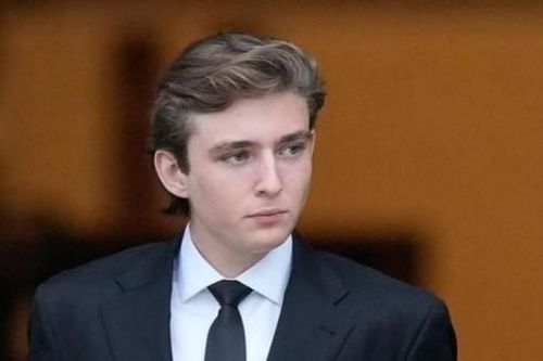 Bình luận về Barron Trump gây phẫn nộ