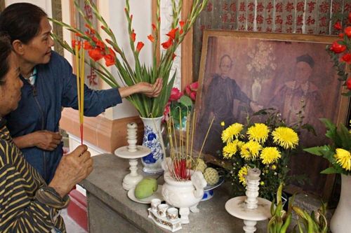 Học lỏm nghề lạ, cậu bé mồ côi thành người giàu thứ 3 Sài Gòn xưa