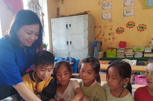 Khởi động dự án hơn 5 triệu USD cho trẻ em dân tộc thiểu số và khuyết tật ở VN