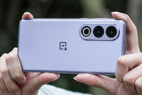 Smartphone cấu hình 'khủng', chống nước, sạc 100W, giá 6,53 triệu đồng
