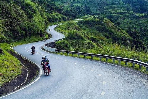 Đầu tư hơn 15.000 tỷ xây dựng cung đường Tây Tiến nối Tây Bắc với xứ Thanh