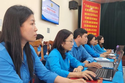 Gia Lai: Tập huấn công tác văn phòng và kỹ năng truyền thông Công đoàn