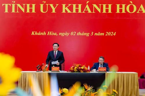 Thông báo kết luận của Chủ tịch Quốc hội Vương Đình Huệ tại cuộc làm việc với Ban Thường vụ Tỉnh ủy Khánh Hòa