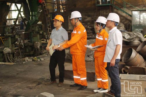 Giờ Trái đất năm 2024: 'Tiết kiệm điện - thành thói quen'