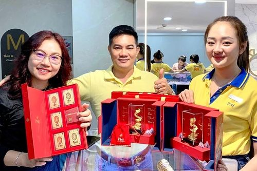 Vàng Phú Nhuận (PNJ): Lãi tháng 2 cao kỷ lục, doanh số bán vàng tăng 48%