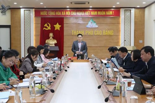 Giám sát việc đầu tư, quản lý, sử dụng trang thiết bị y tế và hoạt động khám, chữa bệnh tại UBND Thành phố