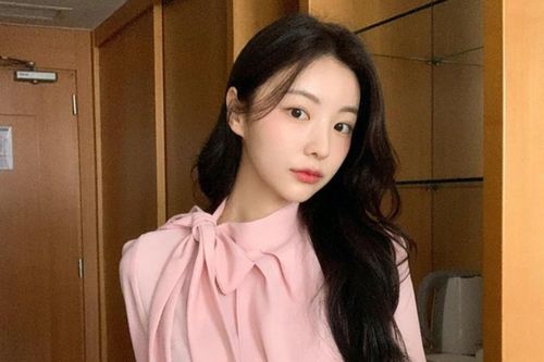 Các kiểu sơ mi nữ tay bồng mang đến vẻ đẹp dịu dàng