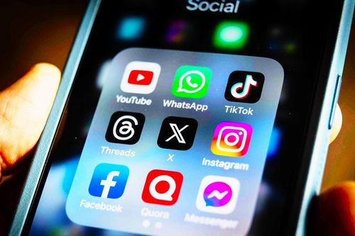 EU yêu cầu X, TikTok, Facebook hạn chế rủi ro bầu cử
