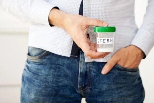 Không lập gia đình sau cú sốc tình cảm, người đàn ông đi hiến tinh trùng
